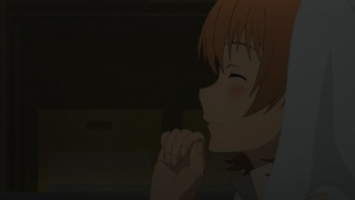 cap (44)