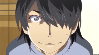 607