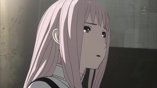 086