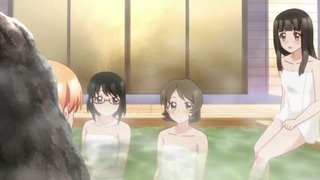 cap (160)