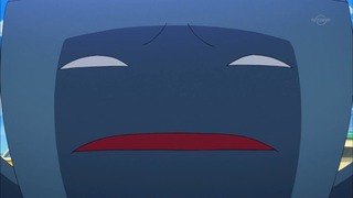 976