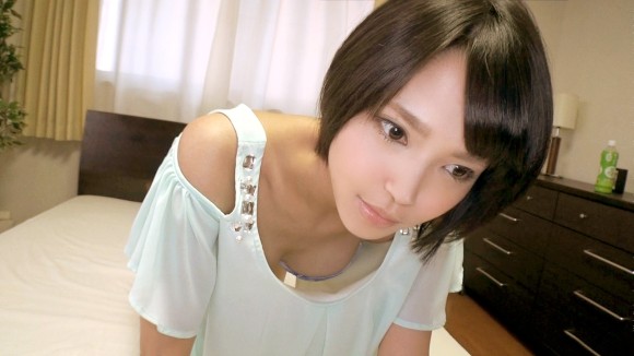 ショートカットの素人美少女をパコパコしまくってるハメ撮りエロ画像 4