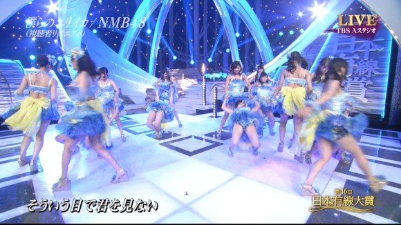 AKB48がLIVE中にパンチラしてるエロキャプ画像30枚 18