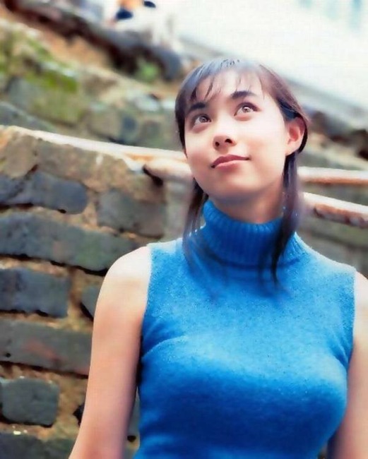 爆乳セーター三次画像貼ってけくださいお願いします！！ 34