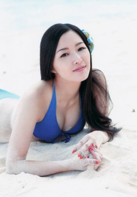 田中理恵や野中藍など人気声優のエロ画像40枚 8