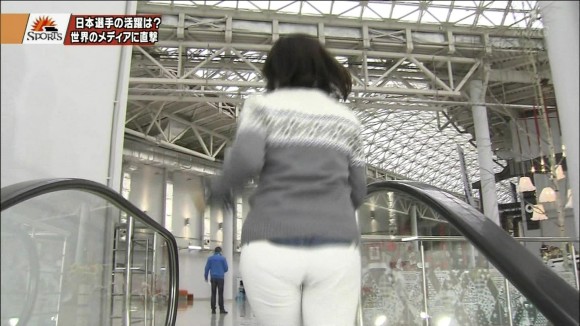 ソチオリンピック中継で杉浦友紀女子アナの尻がエロいキャプ画像まとめ 10