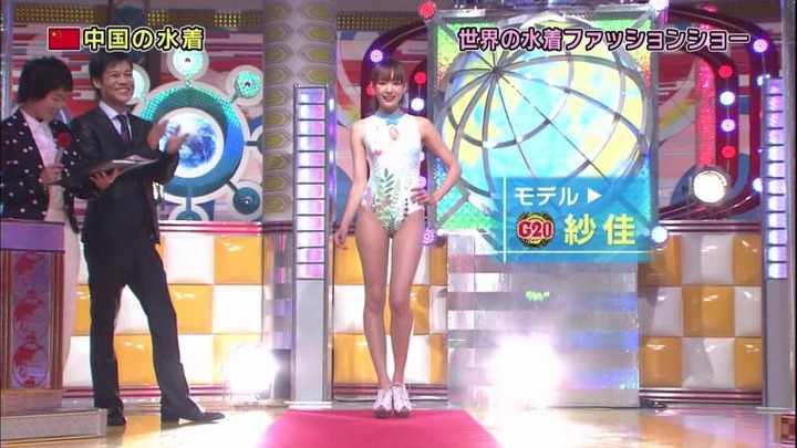 世界の水着ファッションショーがエロい 9