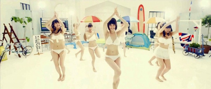 SUPER☆GiRLS / イッチャって♪ヤッチャって♪のPVがエロい画像 1