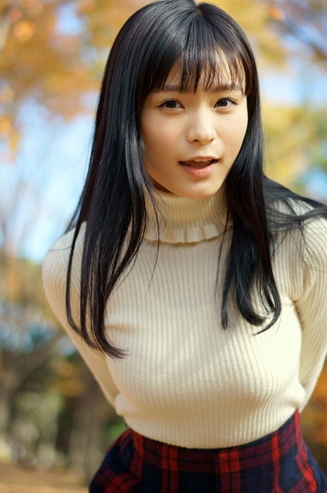 丸顔が可愛い星名美津記のエロ画像40枚 13