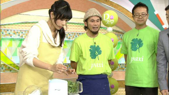 石原さとみの笑顔が可愛いエロキャプ画像まとめ 27