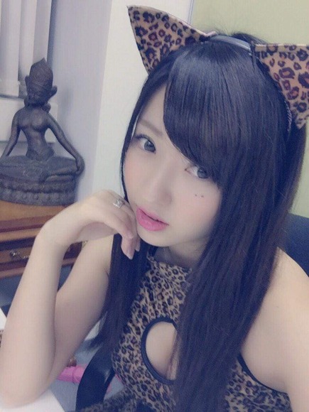 富永一葉のコスプレ自撮りが抜けるエロ画像 43