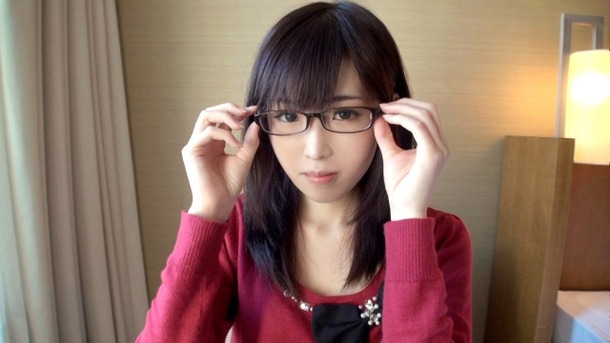 眼鏡っ娘や清楚な素人をハメ撮りしてるエロ画像まとめ 4