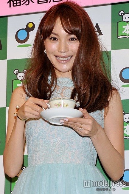 【画像】蛯原友里：押切もえと生涯モデル宣言 4