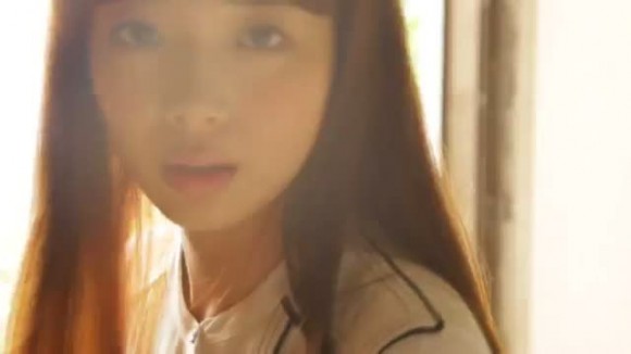 岡田紗佳　モデルの足長すぎ！ 32