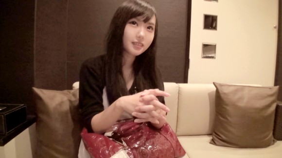 渋谷で素人女子大生（20）をナンパして犯してるエロ画像 4