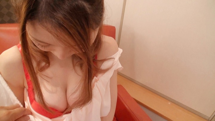 【画像・動画】柔らかそうなおっぱいしてる素人大学生（20）とラブホでエッチ 3