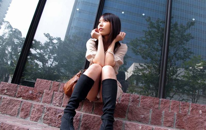 OLパンチラがエロい有村千佳ちゃんの画像まとめ 53