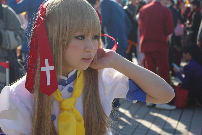 露出の激しいコスプレイヤーのエロ画像 2