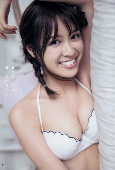 松本愛ちゃんの胸の谷間で抜けるエロ画像 27