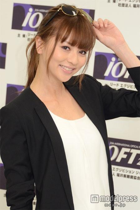 フェロモンあふれるモデル　香里奈のおかず画像 6