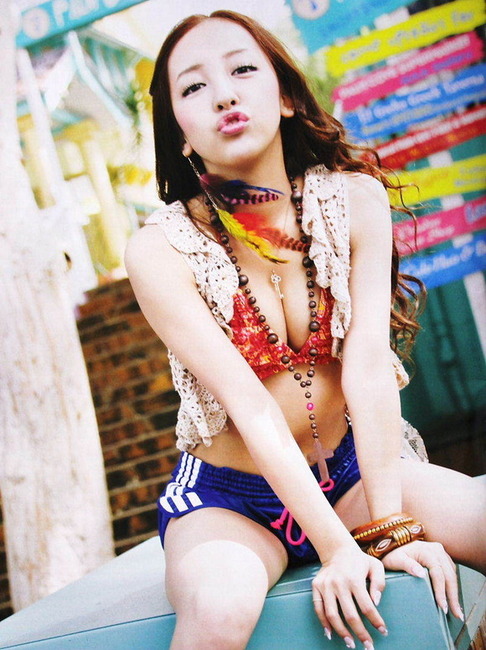オナニーが捗る人気アイドルのエロ画像30枚　AKB48・平野綾など 8