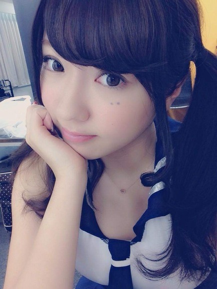 富永一葉のコスプレ自撮りが抜けるエロ画像 31