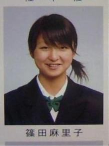 橋本環奈の卒業アルバムが流出！アイドルの卒アルまとめ 31
