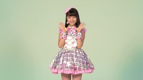 橋本環奈ちゃんの白いドレス姿が美しい 23