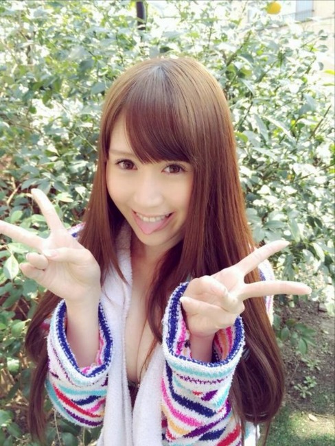 木南日菜 AV女優のスクリューパイズリがエロい画像 18
