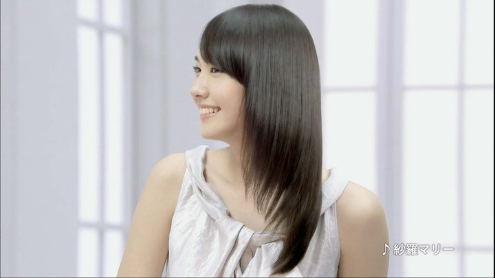 新垣結衣・ガッキーちゃんの茶髪姿がエロ可愛い画像36枚 34