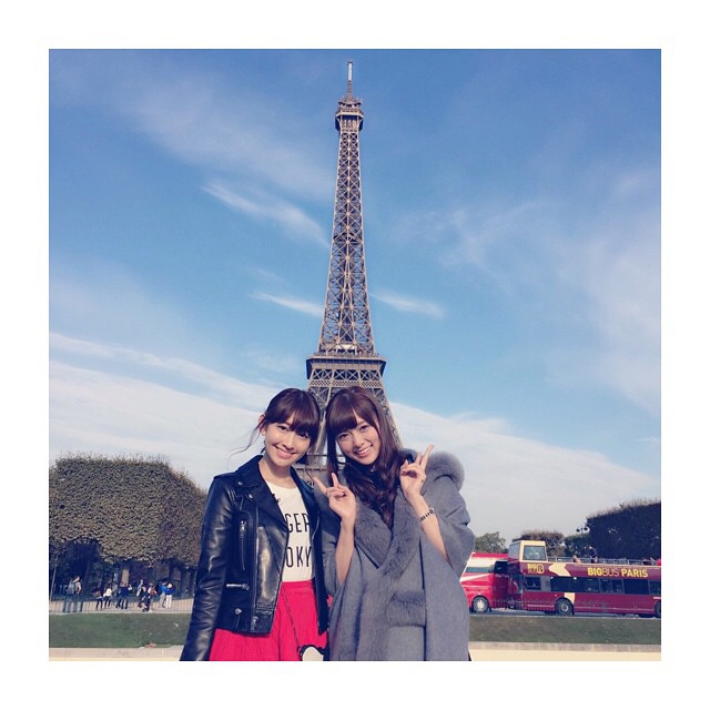 【画像】小嶋陽菜(26)と白石麻衣(22)　フランス凱旋門賞でツーショット　「美少女すぎ」「可愛すぎ」 絶賛の声が殺到 20