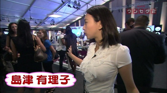AKBや女子アナのパンチラ、胸チラがエロいTVキャプ画像40枚 12