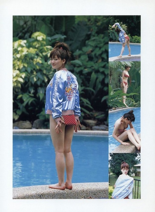 綾瀬はるか　女優のエロい水着画像 20