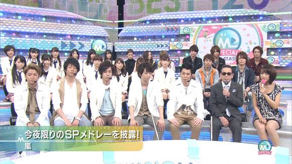 竹内女子アナウンサーがMステでパンチラしてるエロキャプ画像 30