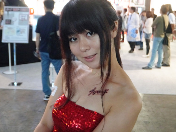 レースクイーン・キャンギャルの太ももや胸の谷間がエロい画像40枚 23