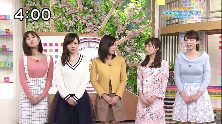 女子アナやお天気お姉さんの服装が可愛い 10