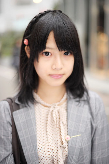 【画像】上唇と下唇を噛んで「はむっ」ってしてるのが女の子の最も可愛い仕草だと思う 4