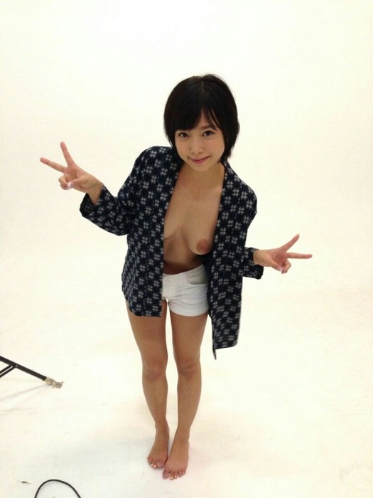 紗倉まな（さくらまな）AV女優が白目向いて犯されてるエロ画像30枚 24