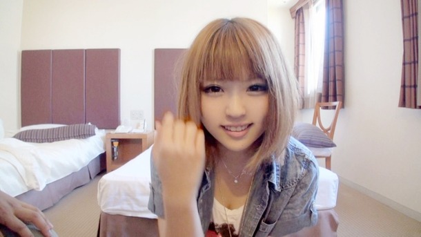 色白でフリフリな服着てる素人や巨乳なお姉さんとセックスしてるエロ画像まとめ 5