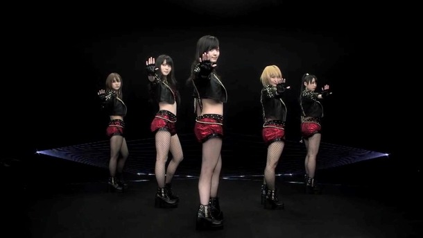 ℃-uteの網タイツがエロい新曲PVの画像30枚 14