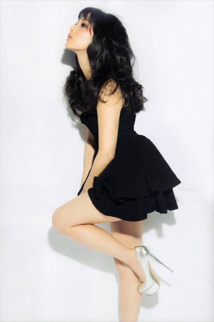 大人の女になった石原さとみのエロ画像35枚 12