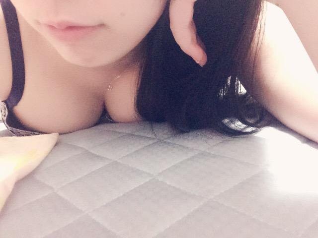【素人 自撮りエロ画像】現役JD風俗嬢がエロ写メでお客さんに営業しまくりｗｗｗｗｗ 18