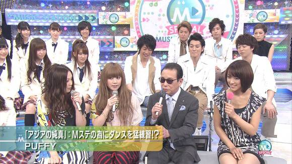 竹内女子アナウンサーがMステでパンチラしてるエロキャプ画像 3