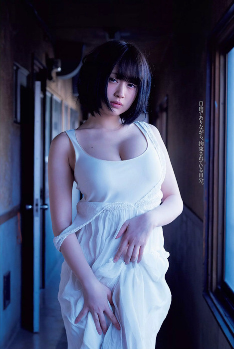 人気爆乳コスプレイヤー　御伽ねこむ(21)のグラビア画像 11
