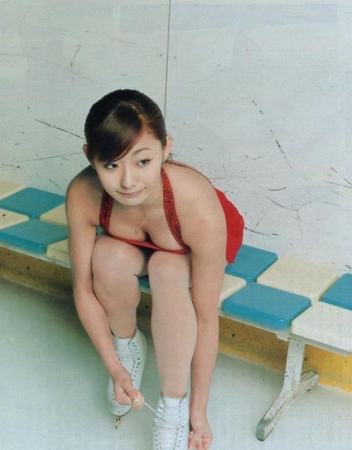 安藤美姫のパンチラやTバックが透けてるエロ画像まとめ 7