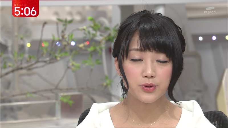 女子アナやアイドルのキス顔画像ください 18