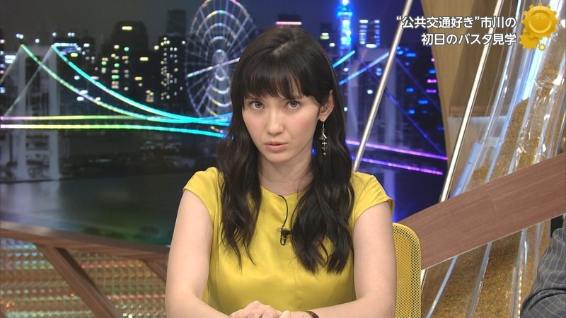 市川紗椰さんのおっぱいが気になって仕方がない番組 14
