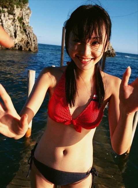 新垣結衣・ガッキーちゃんのエロ水着画像40枚 1