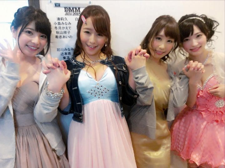 人気AV女優の自撮りエロ写メ・画像 20