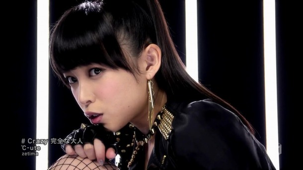 ℃-uteの網タイツがエロい新曲PVの画像30枚 12